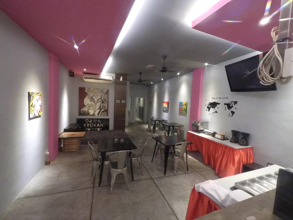 Ryokan Muntri Boutique Hostel George Town Buitenkant foto