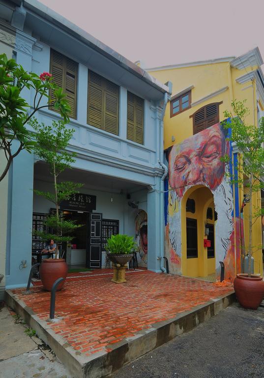 Ryokan Muntri Boutique Hostel George Town Buitenkant foto