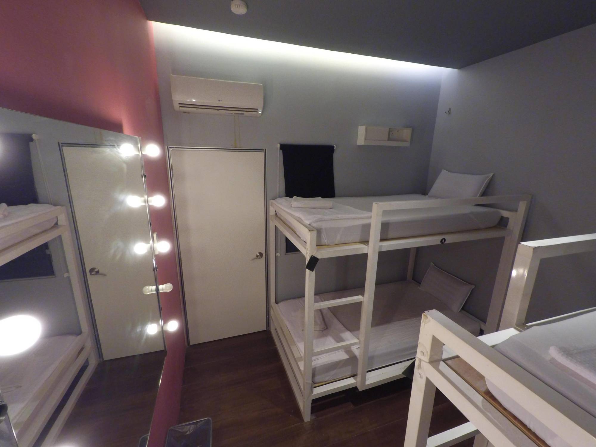 Ryokan Muntri Boutique Hostel George Town Buitenkant foto