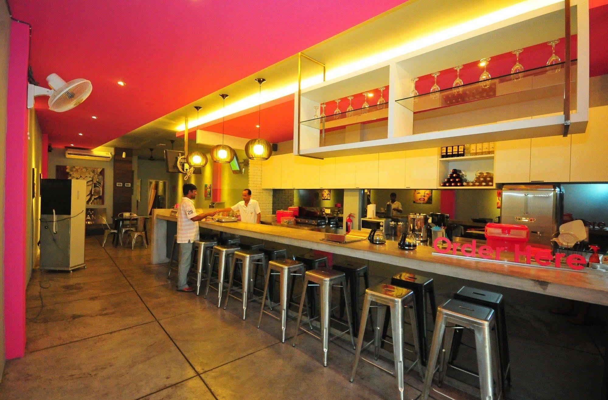 Ryokan Muntri Boutique Hostel George Town Buitenkant foto